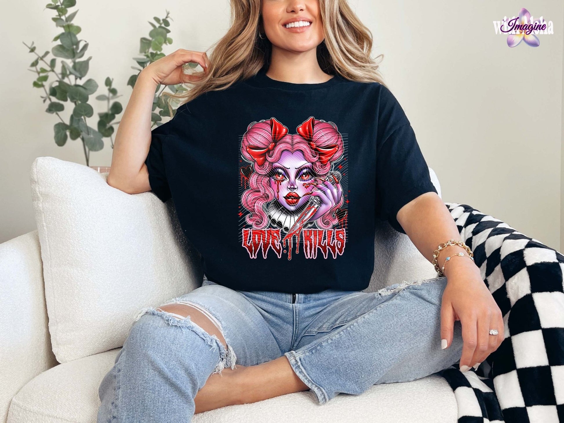 Love Kills T-Shirt – Edgy Valentine's Day Graphic Tee for Women - Imagine With Aloha